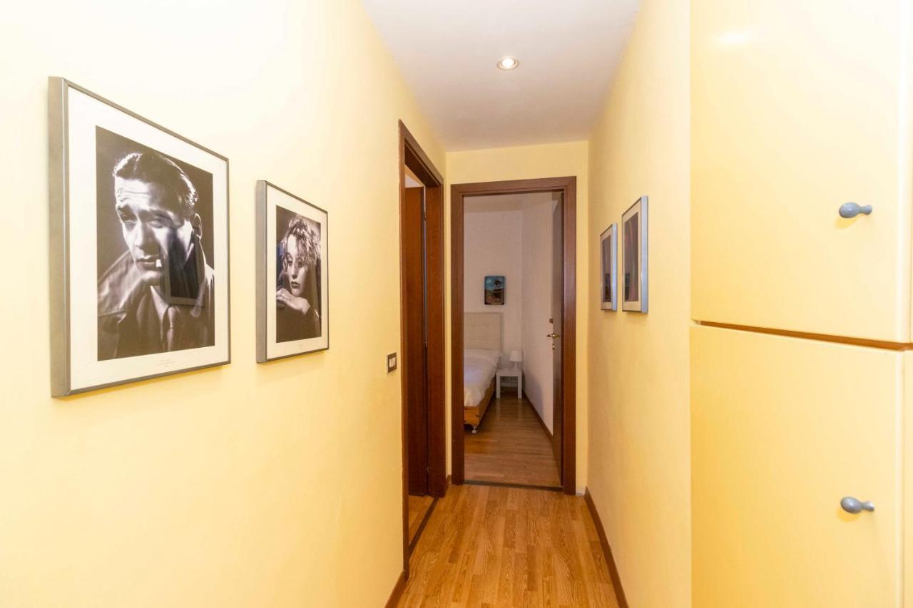Porta Nuova & San Salvario Roomy Flat Torino Exterior foto